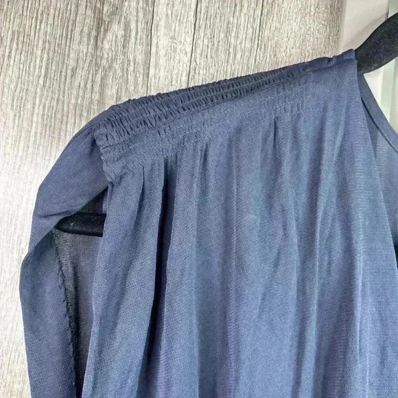 Max Azria Dress XS Deep V Neckline Tulip Hem Navy Designer - Picture 9 of 10